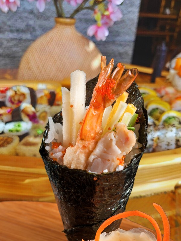Ebi Tempura Temaki